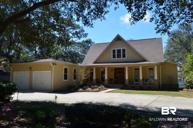 8919 Red Fish Pt Road Lillian, AL 36549 - Photo 3 of 46 Large, concrete circular driveway.