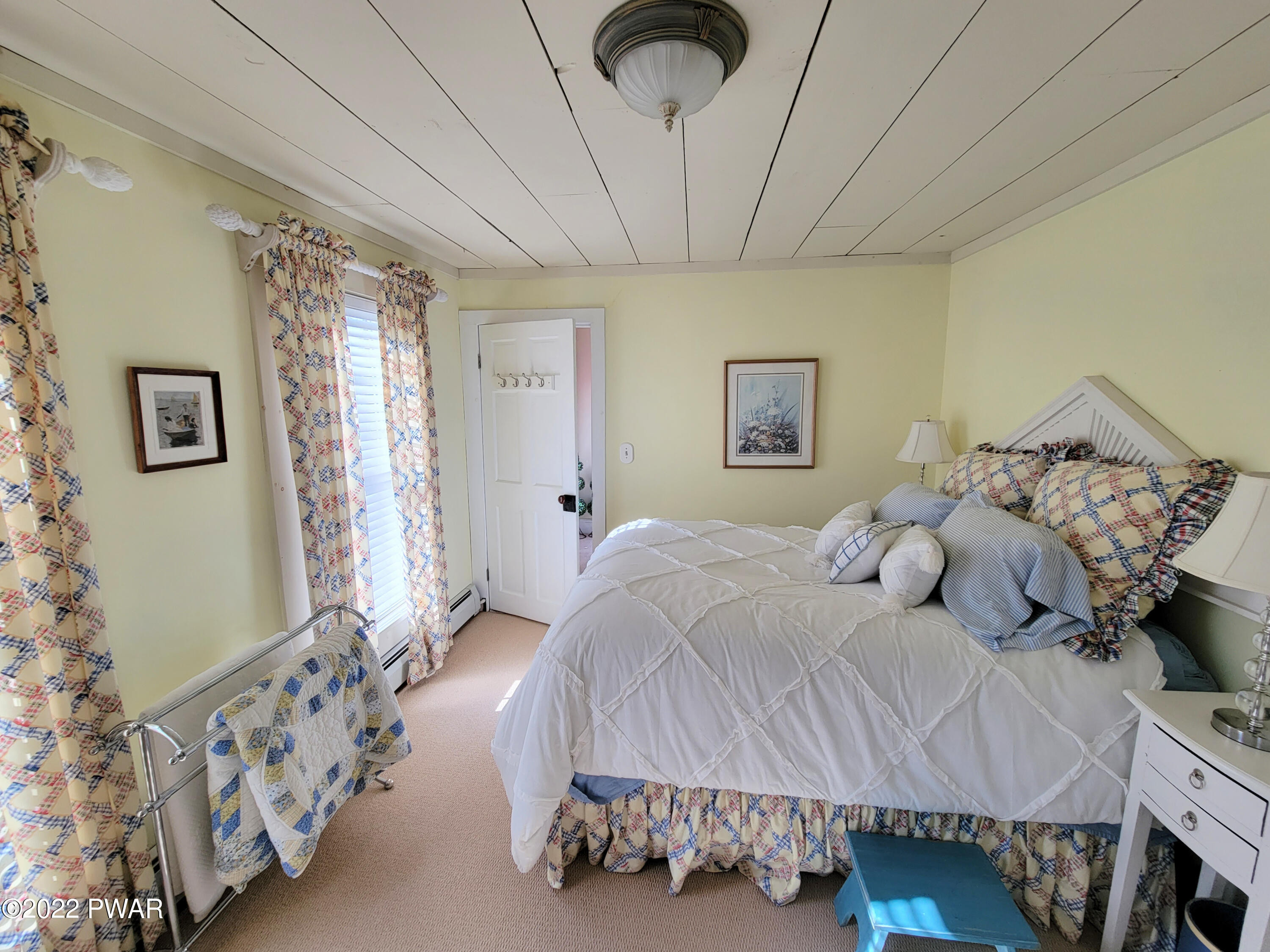 399 Como Road Lake Como, PA 18437 - Photo 21 of 30 Bedroom 2