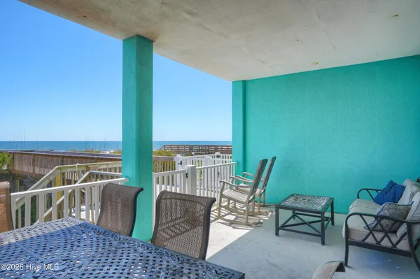 $979,000 | 3976 Island Drive, North Topsail Beach, NC 28460