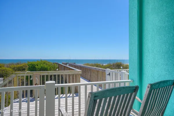 $979,000 | 3976 Island Drive, North Topsail Beach, NC 28460