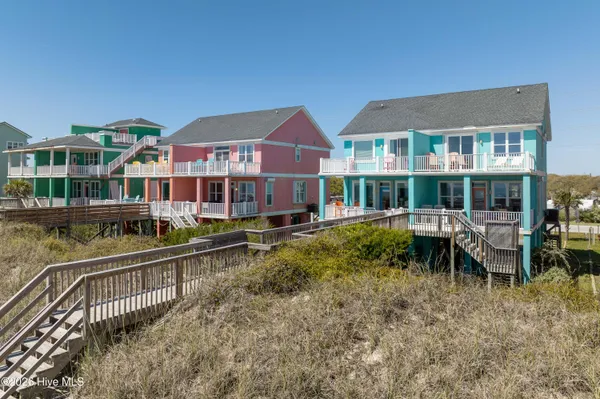 $979,000 | 3976 Island Drive, North Topsail Beach, NC 28460