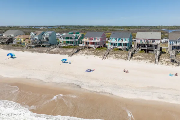 $979,000 | 3976 Island Drive, North Topsail Beach, NC 28460