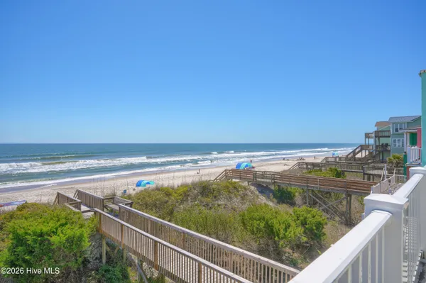$979,000 | 3976 Island Drive, North Topsail Beach, NC 28460