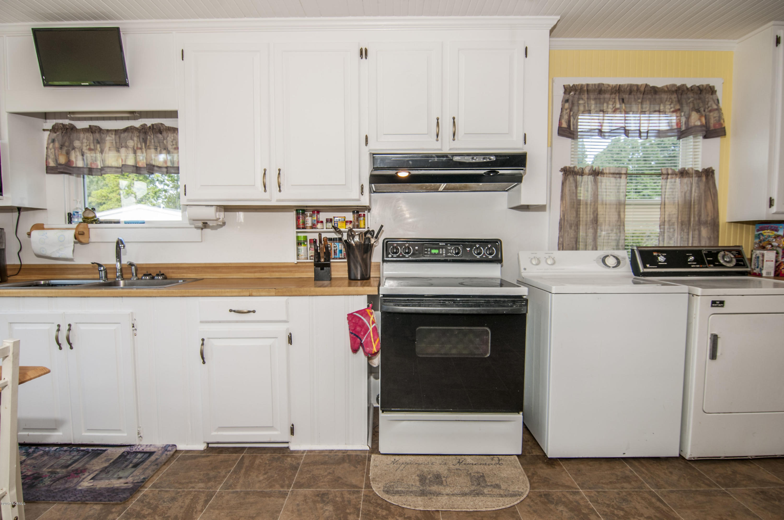95 Rest Haven Road Bath, NC 27808 - Photo 32 of 63 95RestHavenStills0008300001