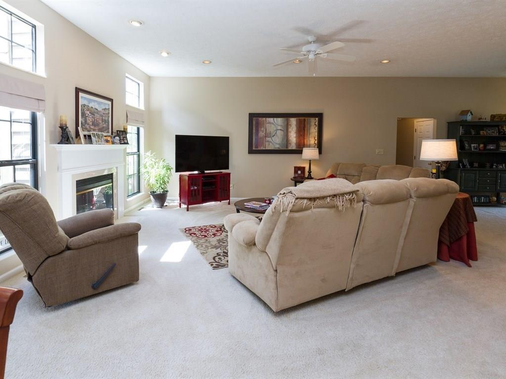 11179 Avery Row Fishers, IN 46038 - Photo 5 of 24
