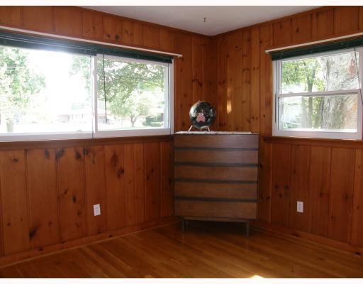1396 Surrey Road Troy, OH 45373 - Photo 10 of 12 Gallery Image 10
