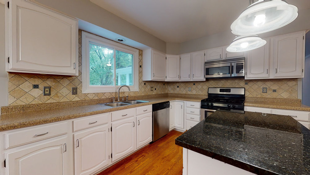 115 Deer Run Crystal Lake, IL 60012 - Photo 15 of 48