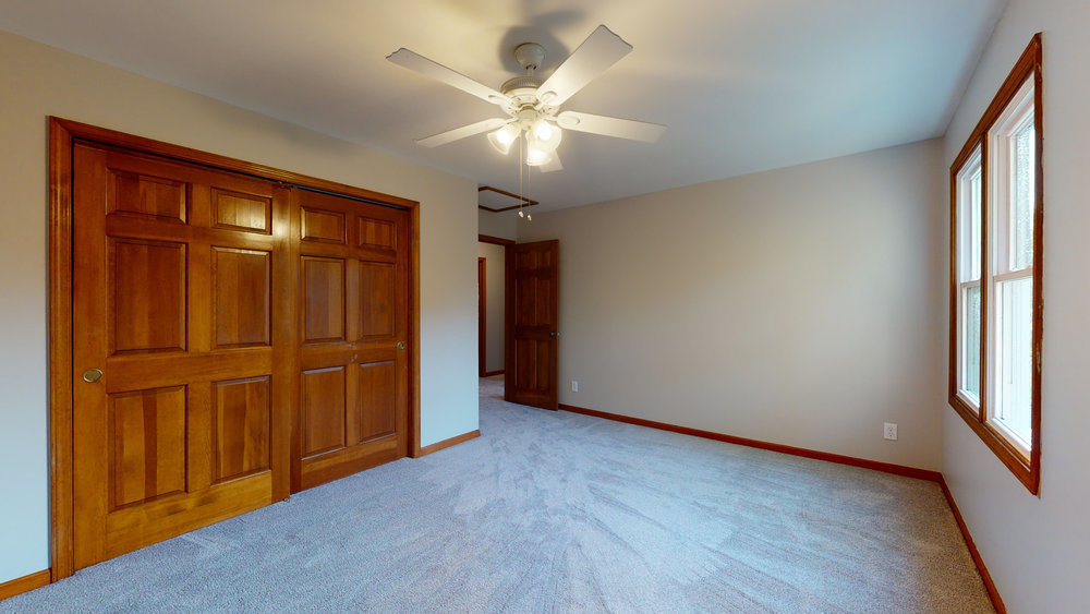 115 Deer Run Crystal Lake, IL 60012 - Photo 33 of 48