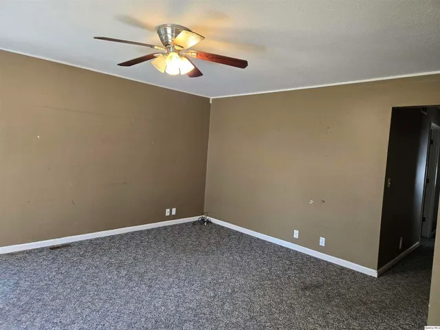 $125,000 | 317 Mechanic Street, Mount Sterling, IL 62353