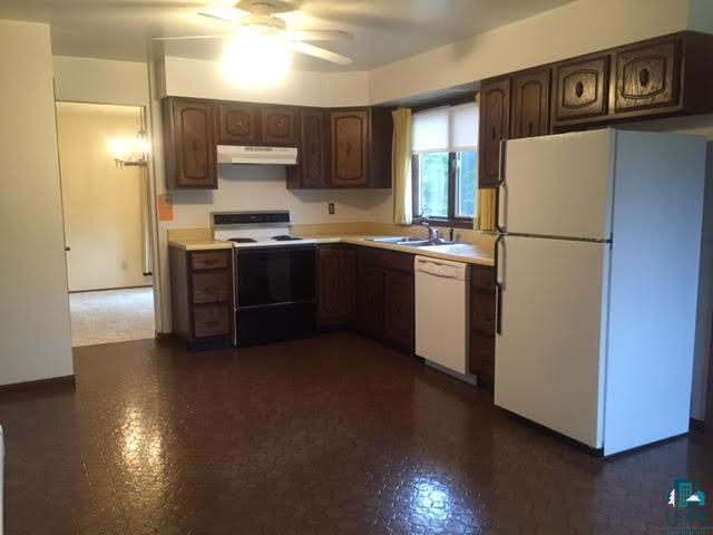 5468 Dunaiski Road Duluth, MN 55811 - Photo 3 of 21 Gallery Image 3