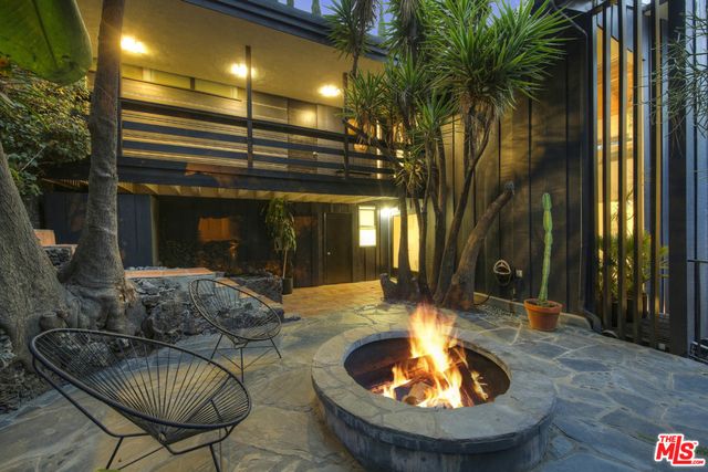 $1,600,000 | 4626 Glenalbyn Drive, Los Angeles, CA 90065