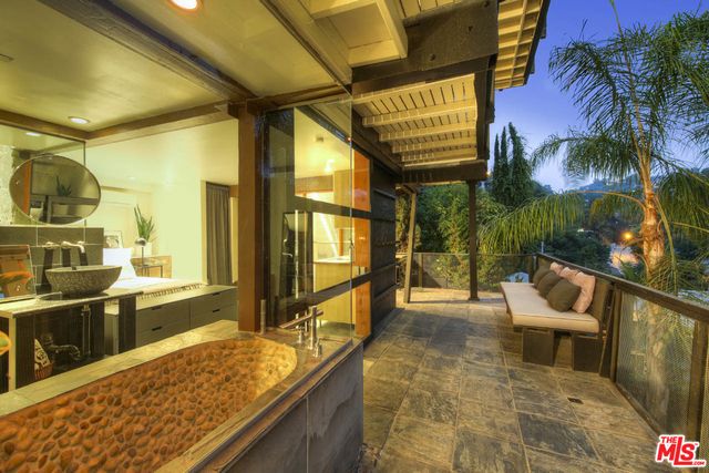 $1,600,000 | 4626 Glenalbyn Drive, Los Angeles, CA 90065