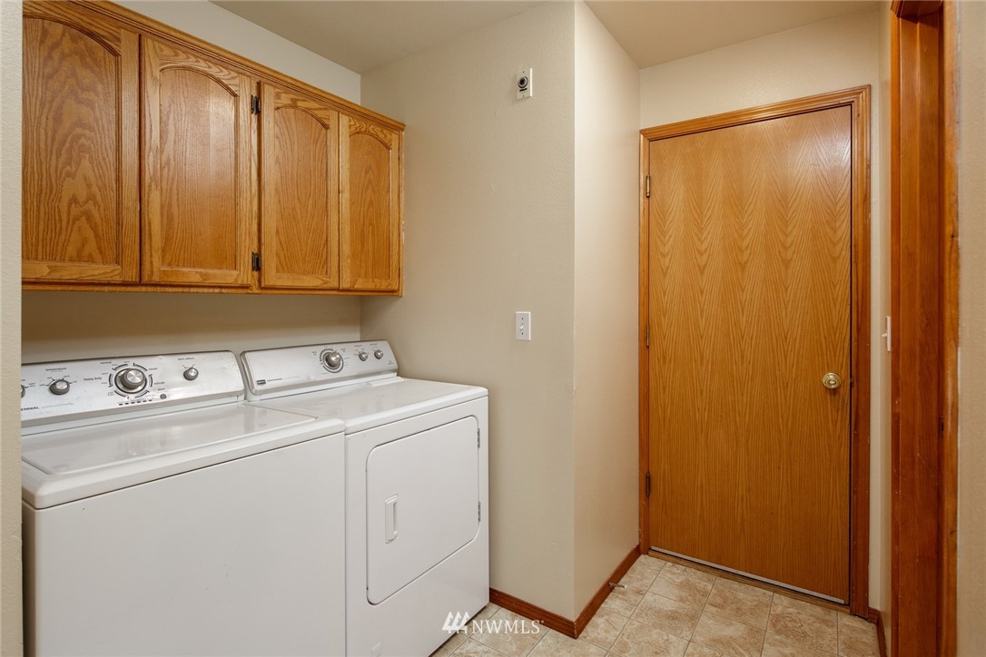214 Reeds Lane, Unit A&B Everson, WA 98247 - Photo 12 of 39 Gallery Image 12