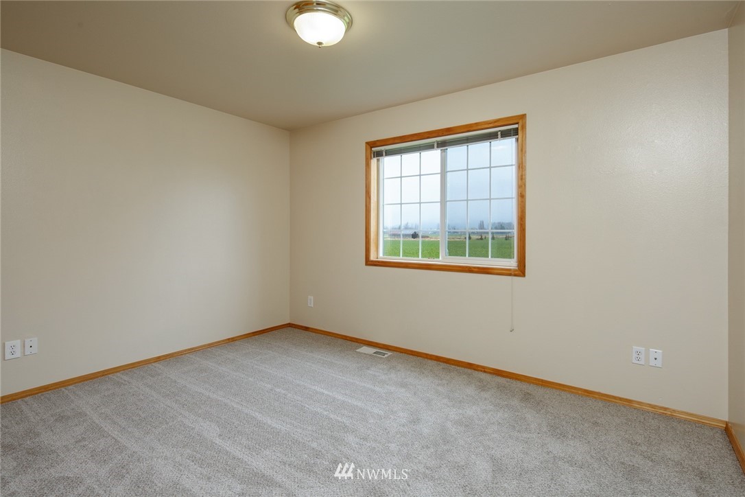 214 Reeds Lane, Unit A&B Everson, WA 98247 - Photo 31 of 39 Gallery Image 31