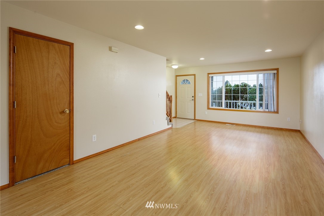 214 Reeds Lane, Unit A&B Everson, WA 98247 - Photo 5 of 39 Gallery Image 5