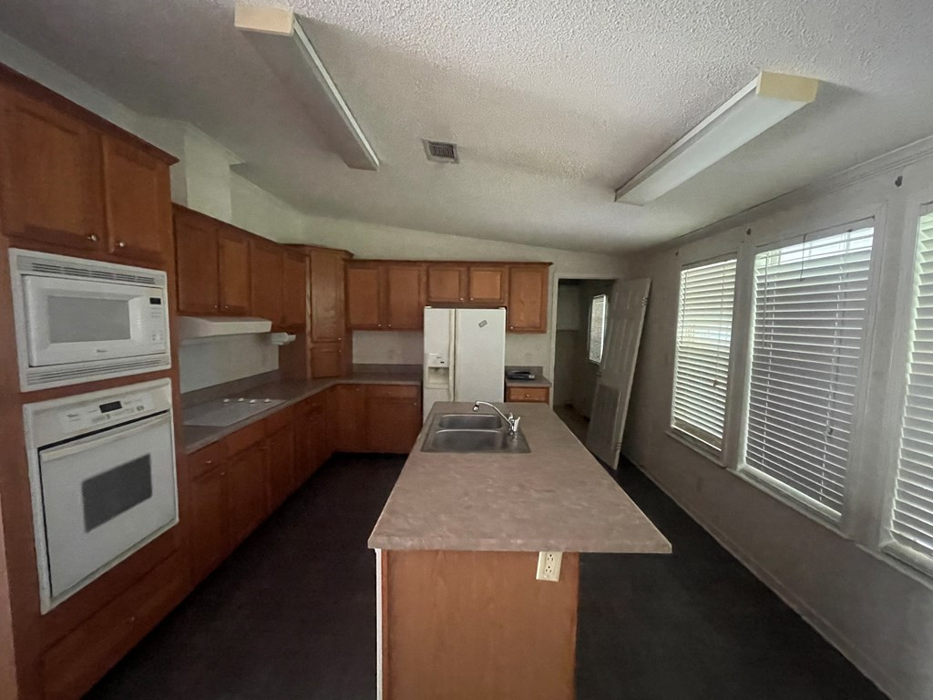 2462 Wedgefield Road Sumter, SC 29154 - Photo 14 of 31