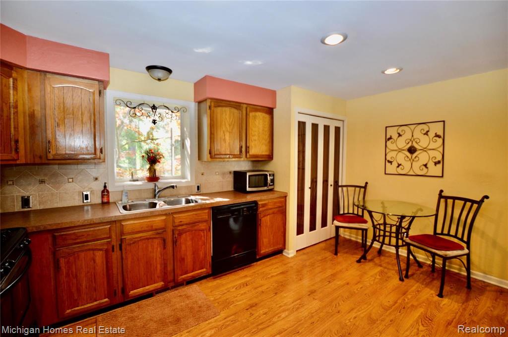 8058 Barden Road Davison, MI 48423 - Photo 8 of 46