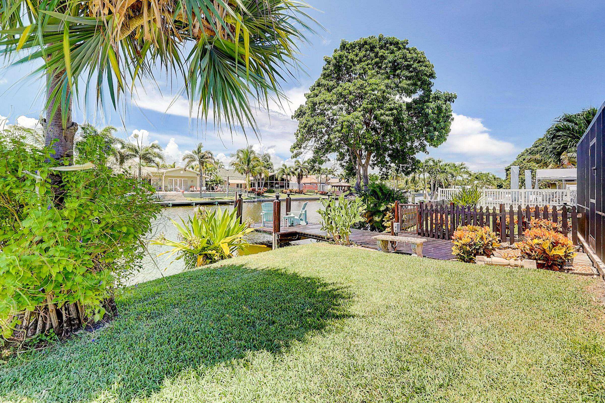 614 Eagle Drive Delray Beach, FL 33444 - Photo 28 of 30 Rear Garden