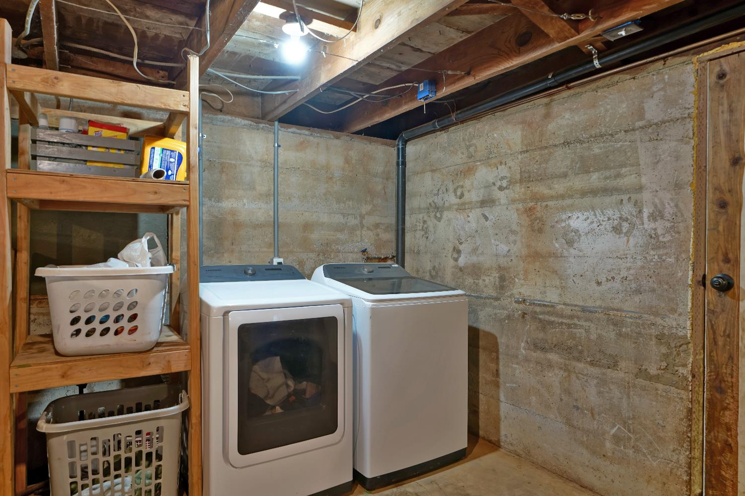 5921 Bear Creek Road Garden Valley, CA 95633 - Photo 50 of 55 a utility room with dryer and washer