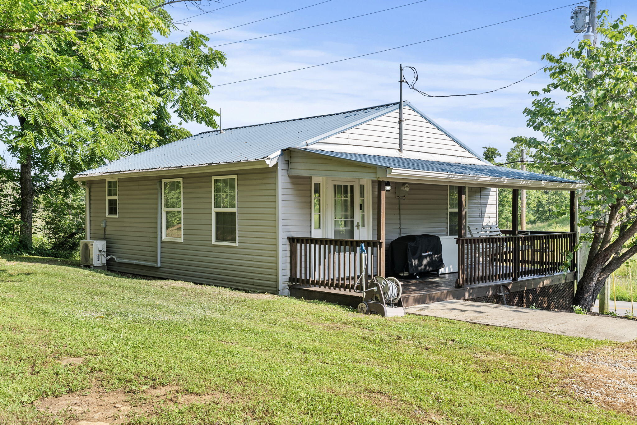 2320 Dreyfus Road Waco, KY 40385 - Photo 3 of 23 2-web-or-mls-DSC04438