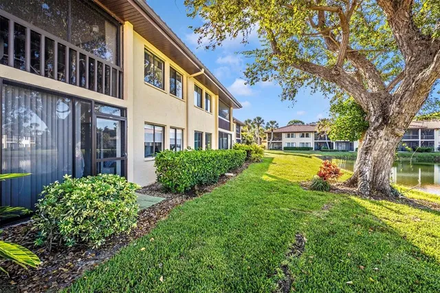 a view of a lake with houses
