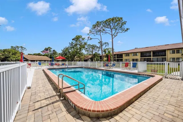 $2,100 | 5219 Lake Village Drive, Unit 21, Sarasota, FL 34235