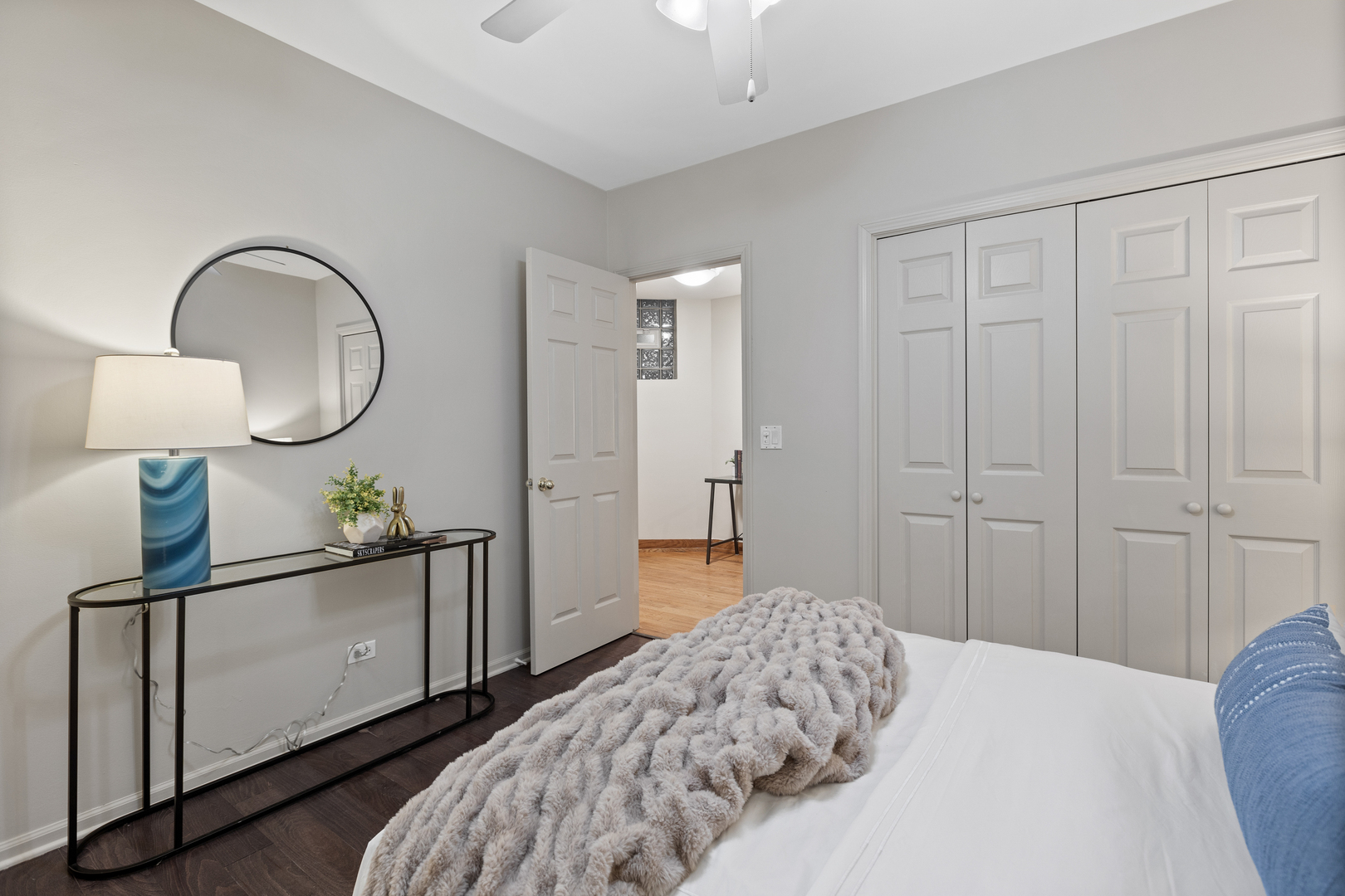 2330 West Huron Street, Unit 1E Chicago, IL 60612 - Photo 14 of 20