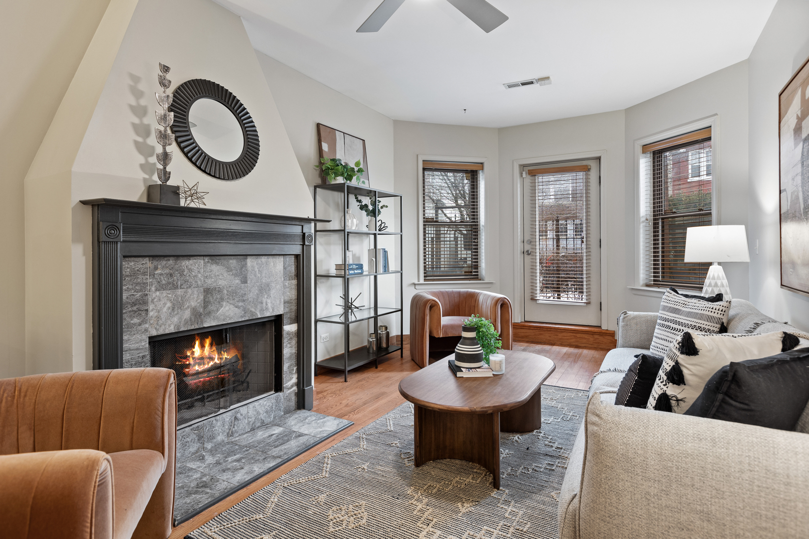 2330 West Huron Street, Unit 1E Chicago, IL 60612 - Photo 4 of 20