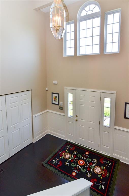516 Blue Ridge Drive Coraopolis, PA 15108 - Photo 2 of 24 Gallery Image 2