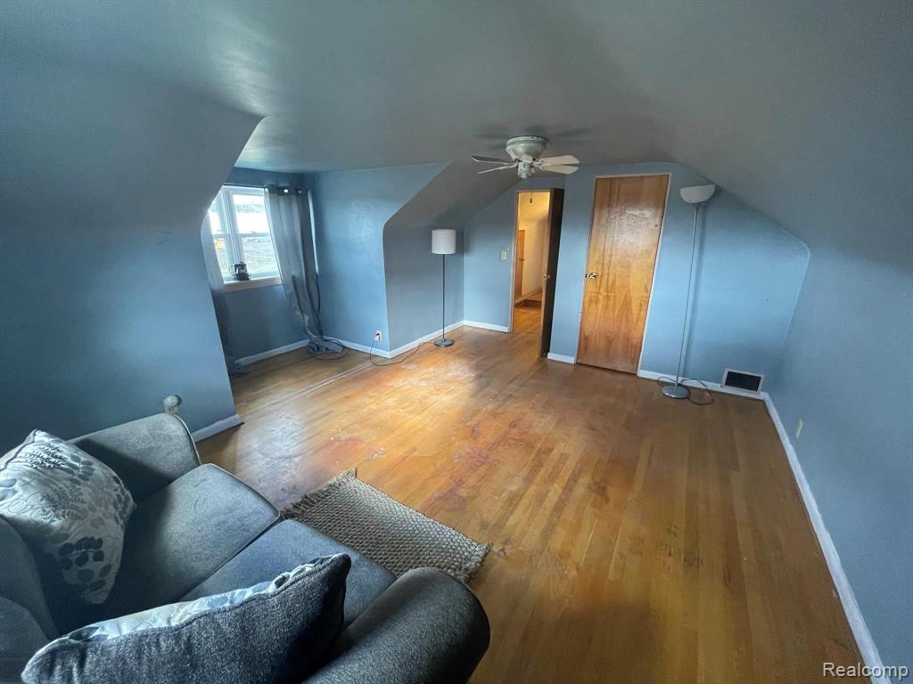 5010 West Allen Road Fowlerville, MI 48836 - Photo 22 of 33