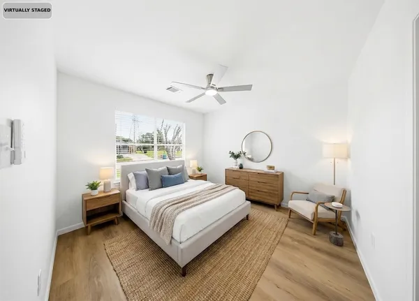 $2,500 | 7954 Glenvista Street, Houston, TX 77061