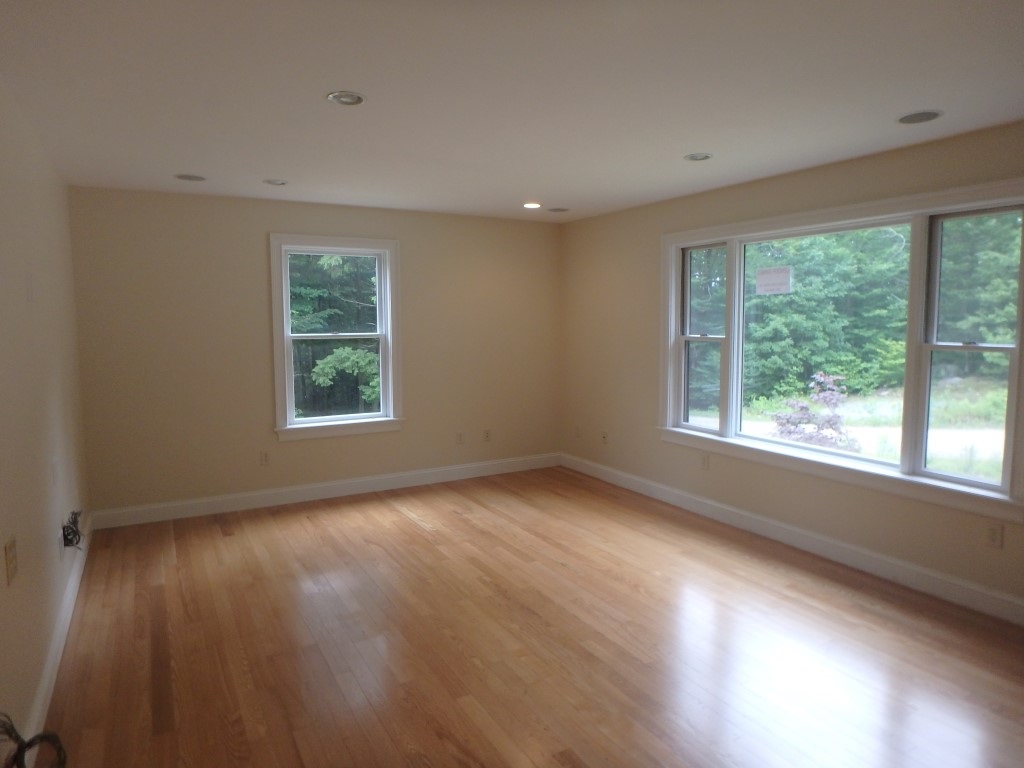 64 McCoy Road Hillsborough, NH 03244 - Photo 10 of 24 Gallery Image 10