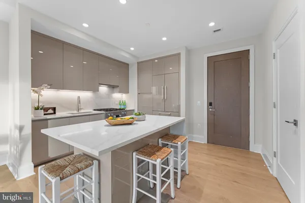 $4,300 | 7887 Jones Branch Drive, Unit 1503, McLean, VA 22102