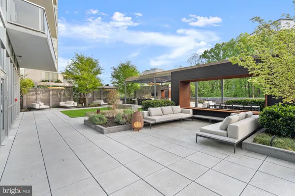 $4,300 | 7887 Jones Branch Drive, Unit 1503, McLean, VA 22102