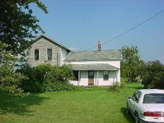 8305 Riga Highway Riga, MI 49276 - Photo 5 of 5 274684-5.JPG