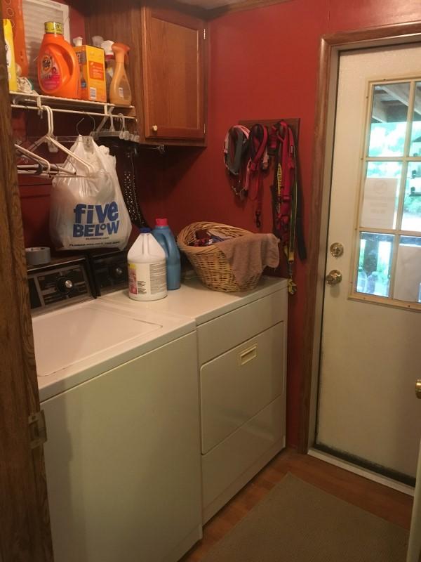 213 Midkiff Road Southeast Floyd, VA 24091 - Photo 19 of 20 a utility room with dryer and washer