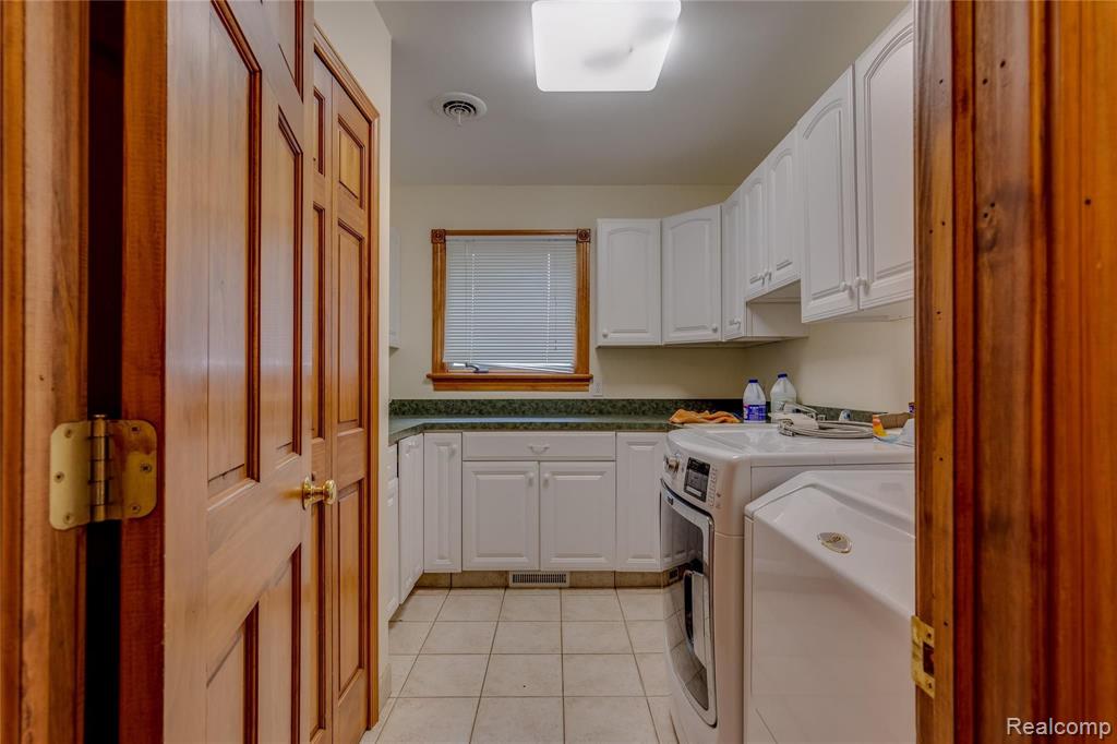 2728 South 5 Lakes Road Metamora, MI 48455 - Photo 32 of 46