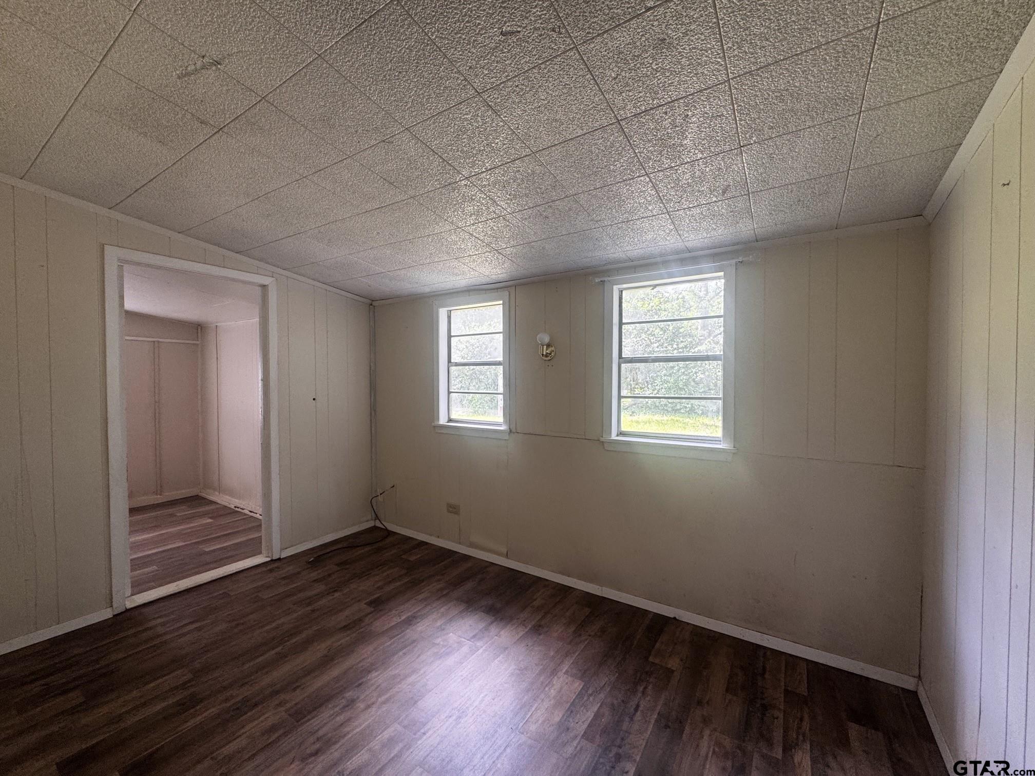 414 West 4th Street Mount Pleasant, TX 75455 - Photo 12 of 17