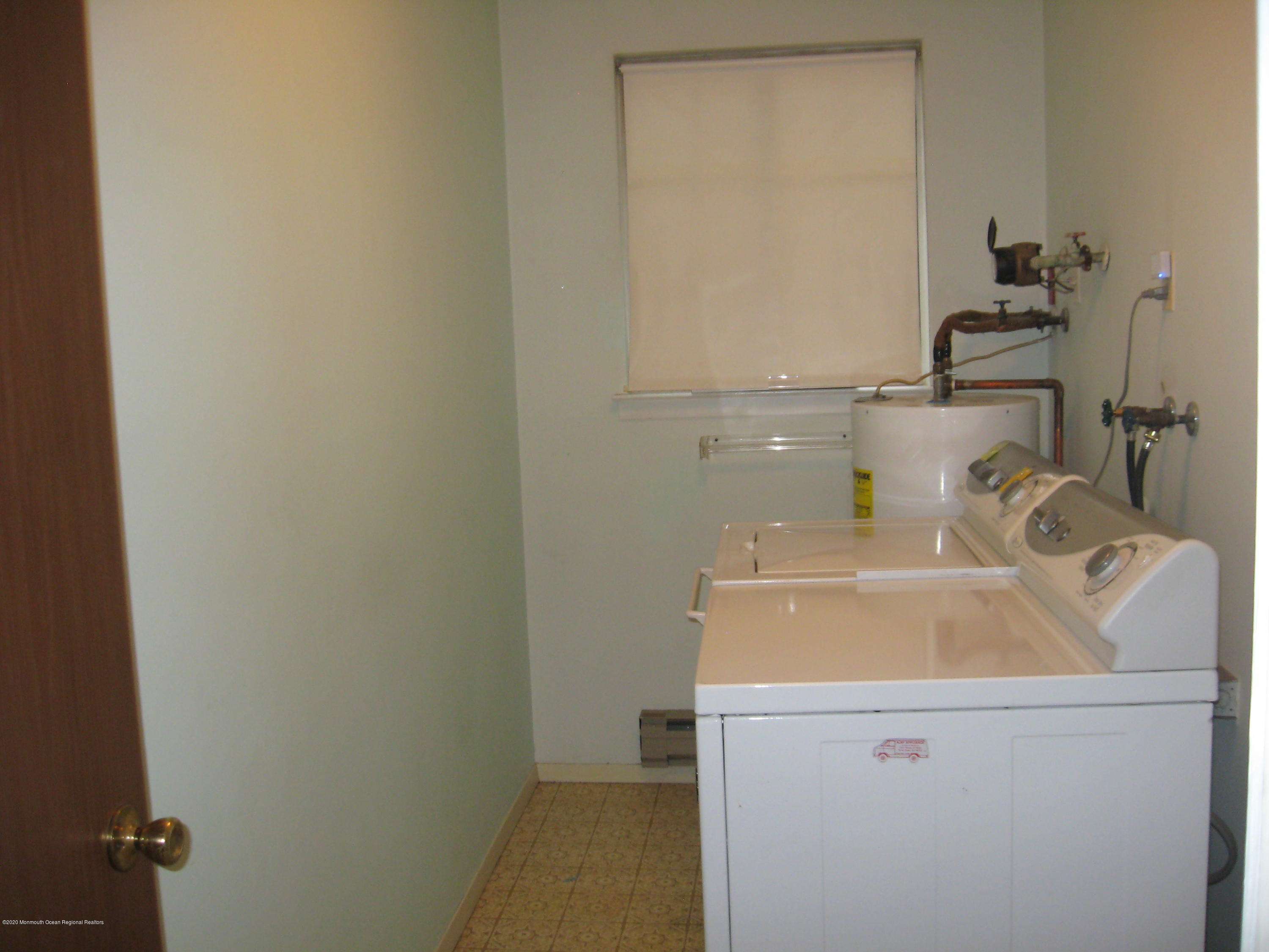105 Sunset Road Whiting, NJ 08759 - Photo 18 of 30 SUNSET