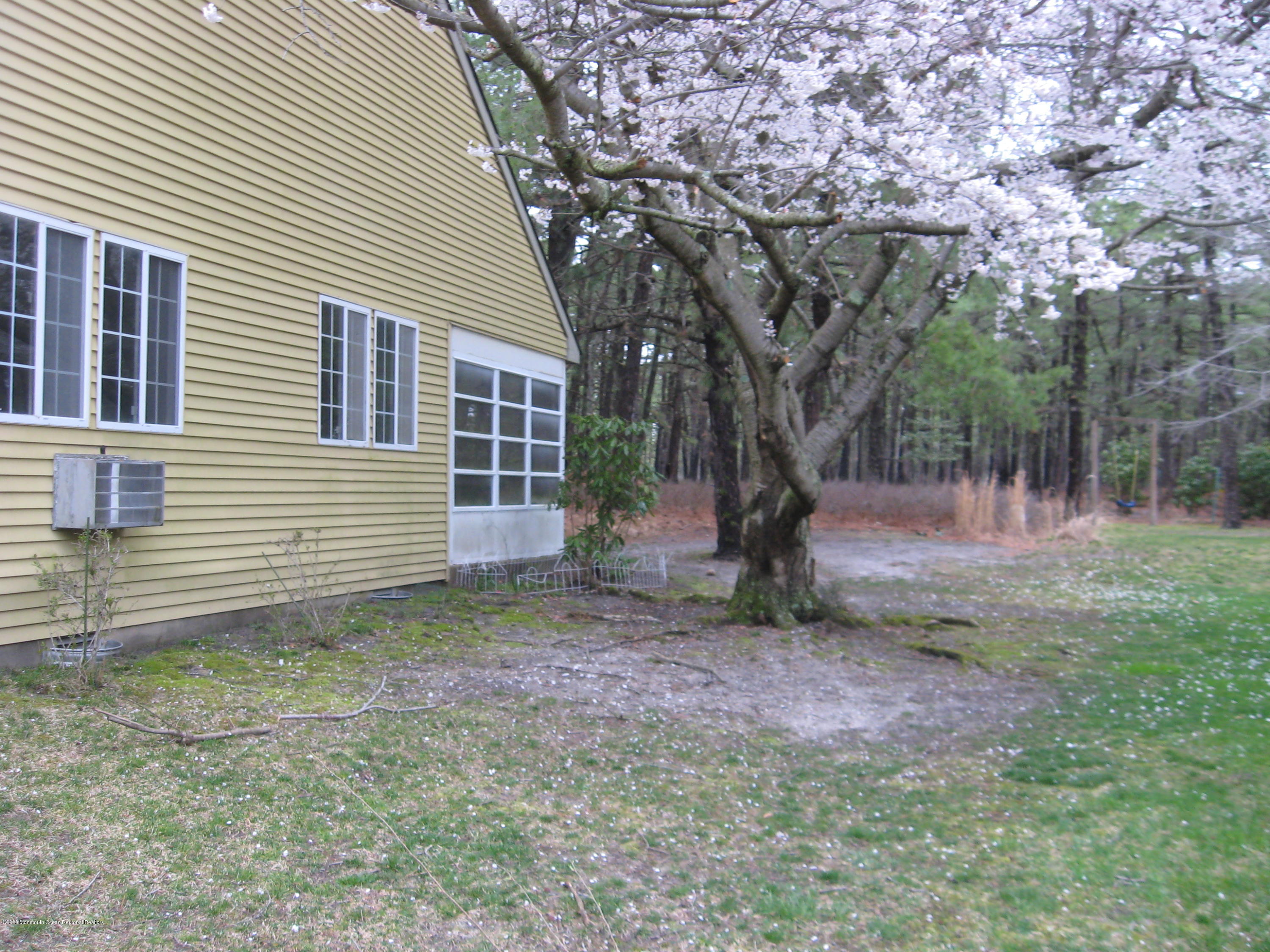 105 Sunset Road Whiting, NJ 08759 - Photo 7 of 30 SUNSET