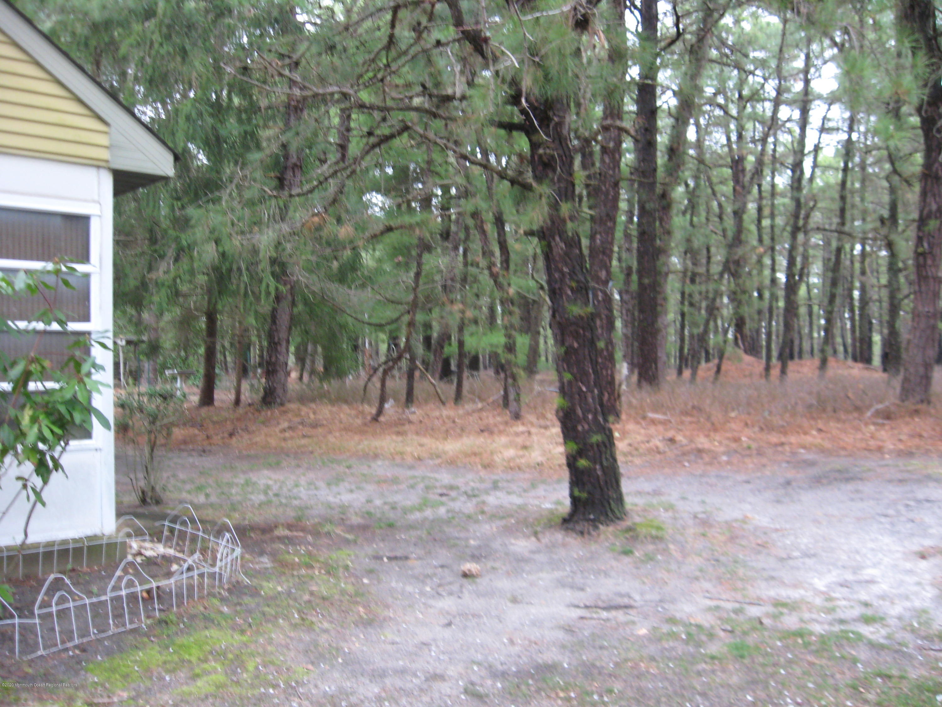 105 Sunset Road Whiting, NJ 08759 - Photo 8 of 30 SUNSET