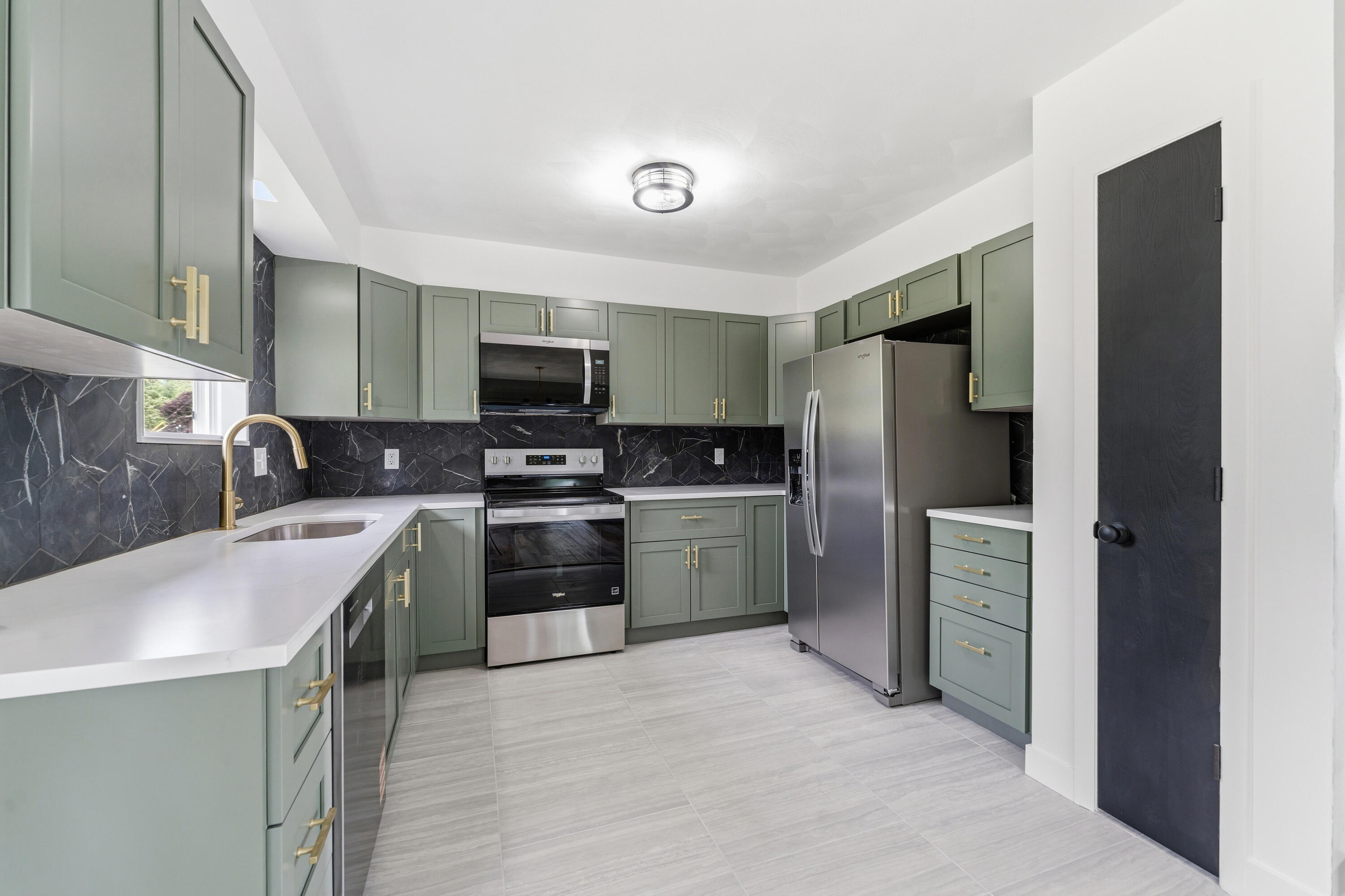 11300 Elizabeth Drive Three Rivers, MI 49093 - Photo 9 of 31 DSC09910