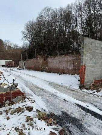 a view of a terrace view