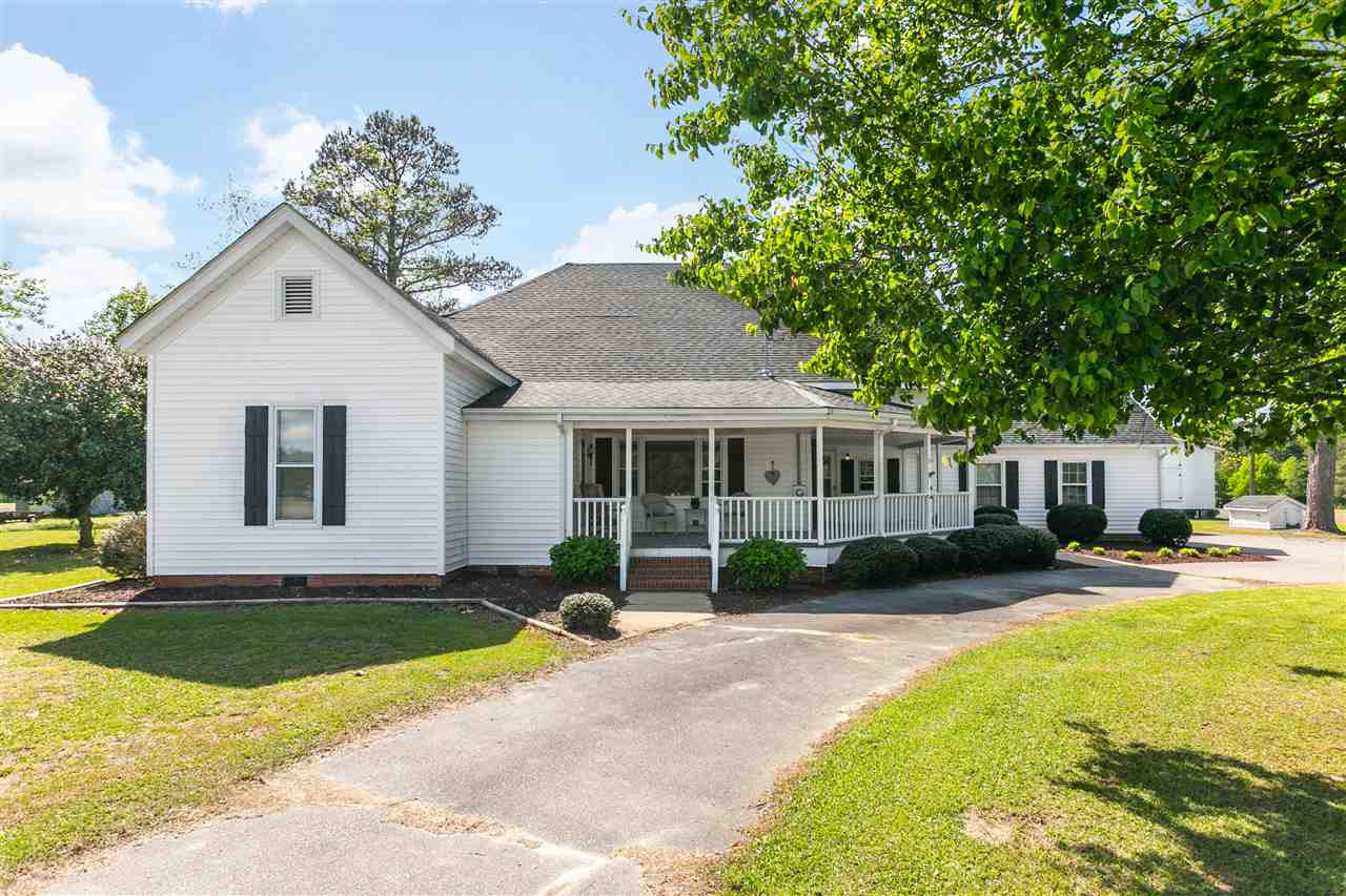 856 Old Sanders Road Smithfield, NC 27577 - Photo 2 of 27 Photo 2