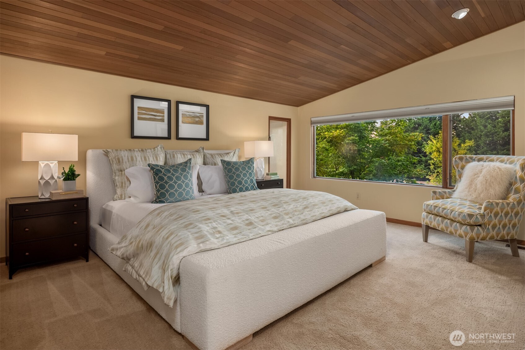 3403 Evergreen Point Road Medina, WA 98039 - Photo 17 of 40 Gallery Image 17
