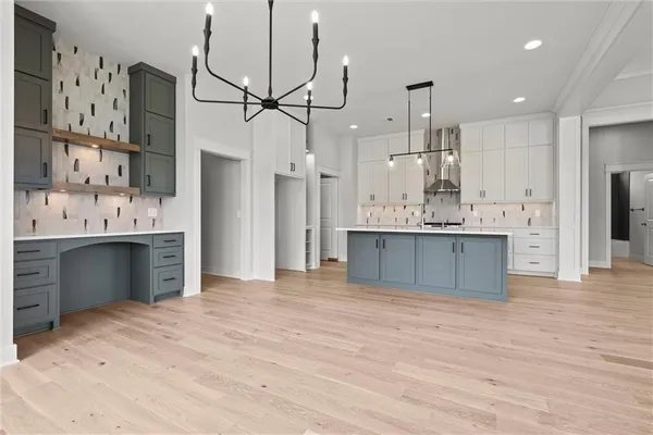 $719,000 | 1021 Southwest Redbuck Circle, Lee's Summit, MO 64081