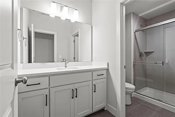 $719,000 | 1021 Southwest Redbuck Circle, Lee's Summit, MO 64081