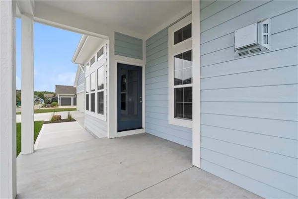 $719,000 | 1021 Southwest Redbuck Circle, Lee's Summit, MO 64081