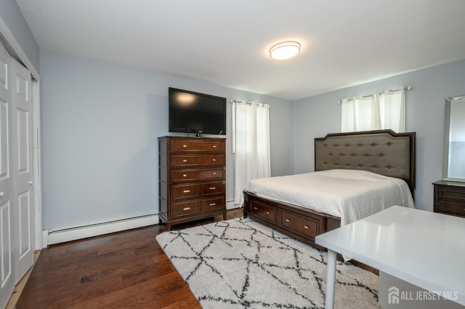 519 Calvert Road North Brunswick, NJ 08902 - Photo 22 of 46