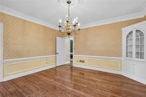 $550,000 | 708 Robert Way, Powder Springs, GA 30127